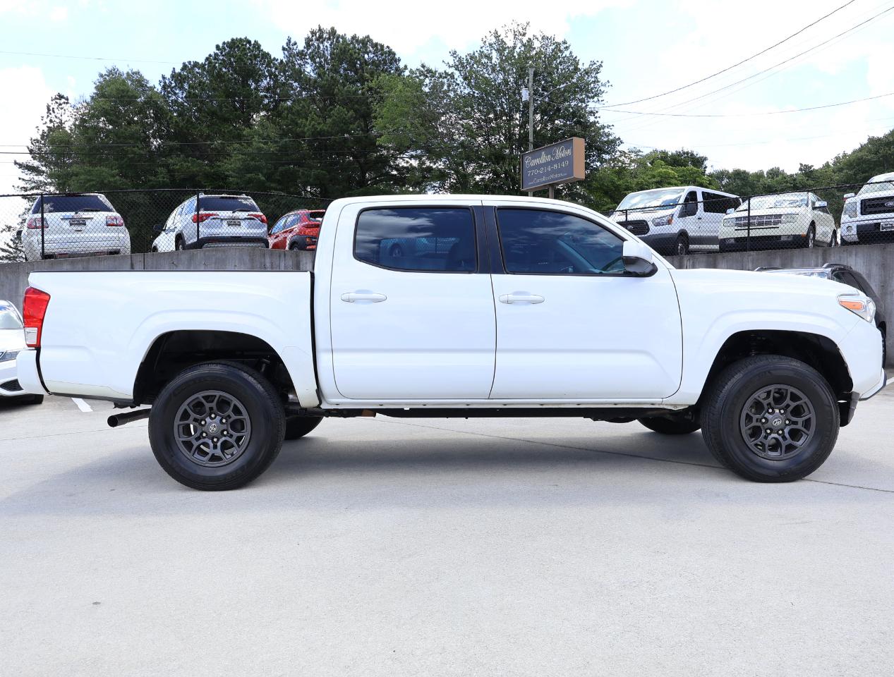 Toyota Tacoma SR Dbl Cab 2WD at 2016