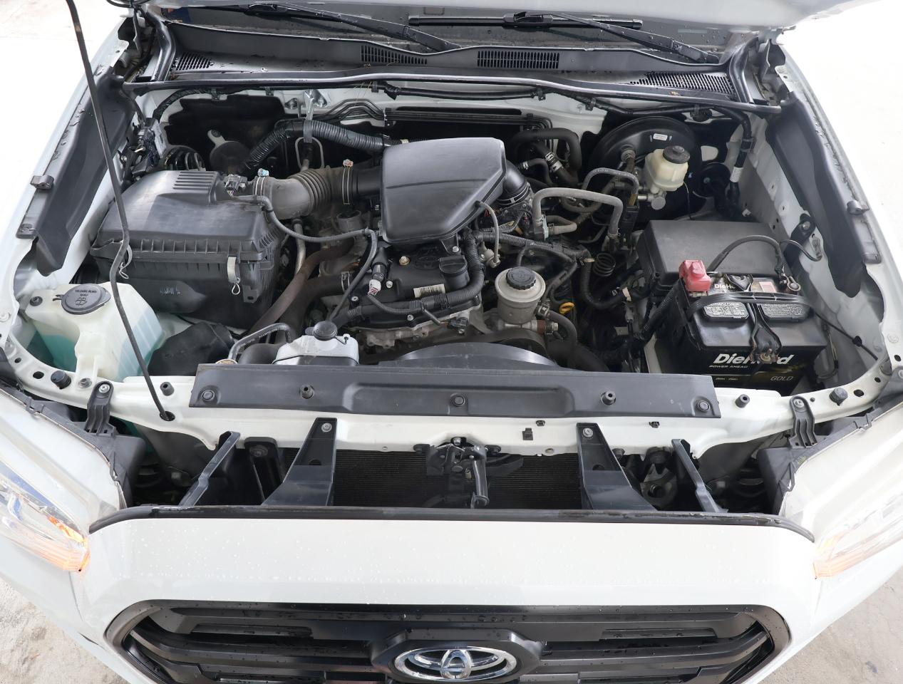 Toyota Tacoma SR Dbl Cab 2WD at 2016