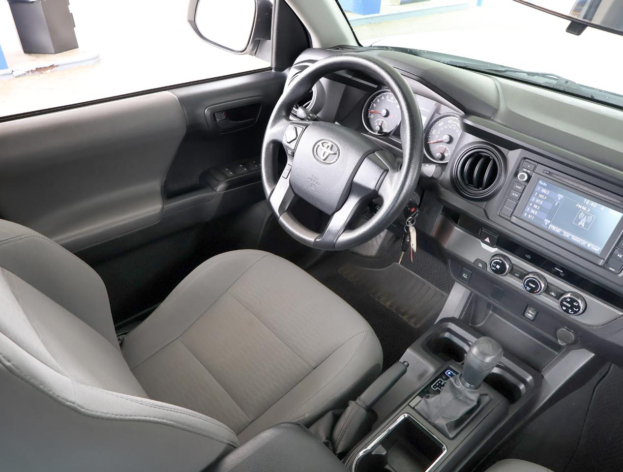 Toyota Tacoma SR Dbl Cab 2WD at 2016