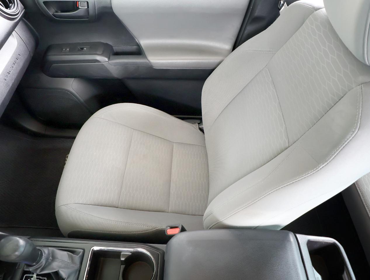 Toyota Tacoma SR Dbl Cab 2WD at 2016