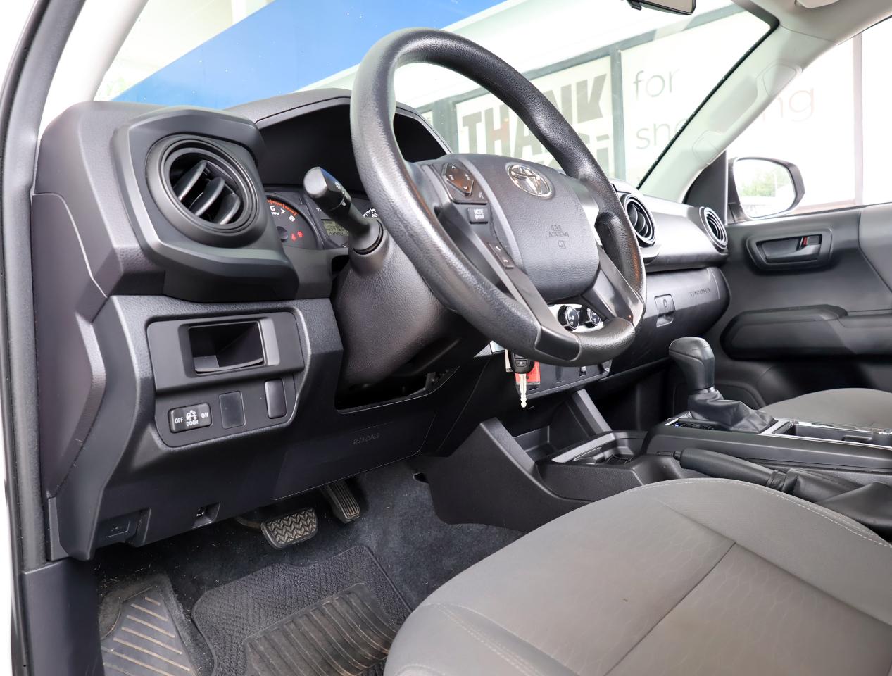 Toyota Tacoma SR Dbl Cab 2WD at 2016