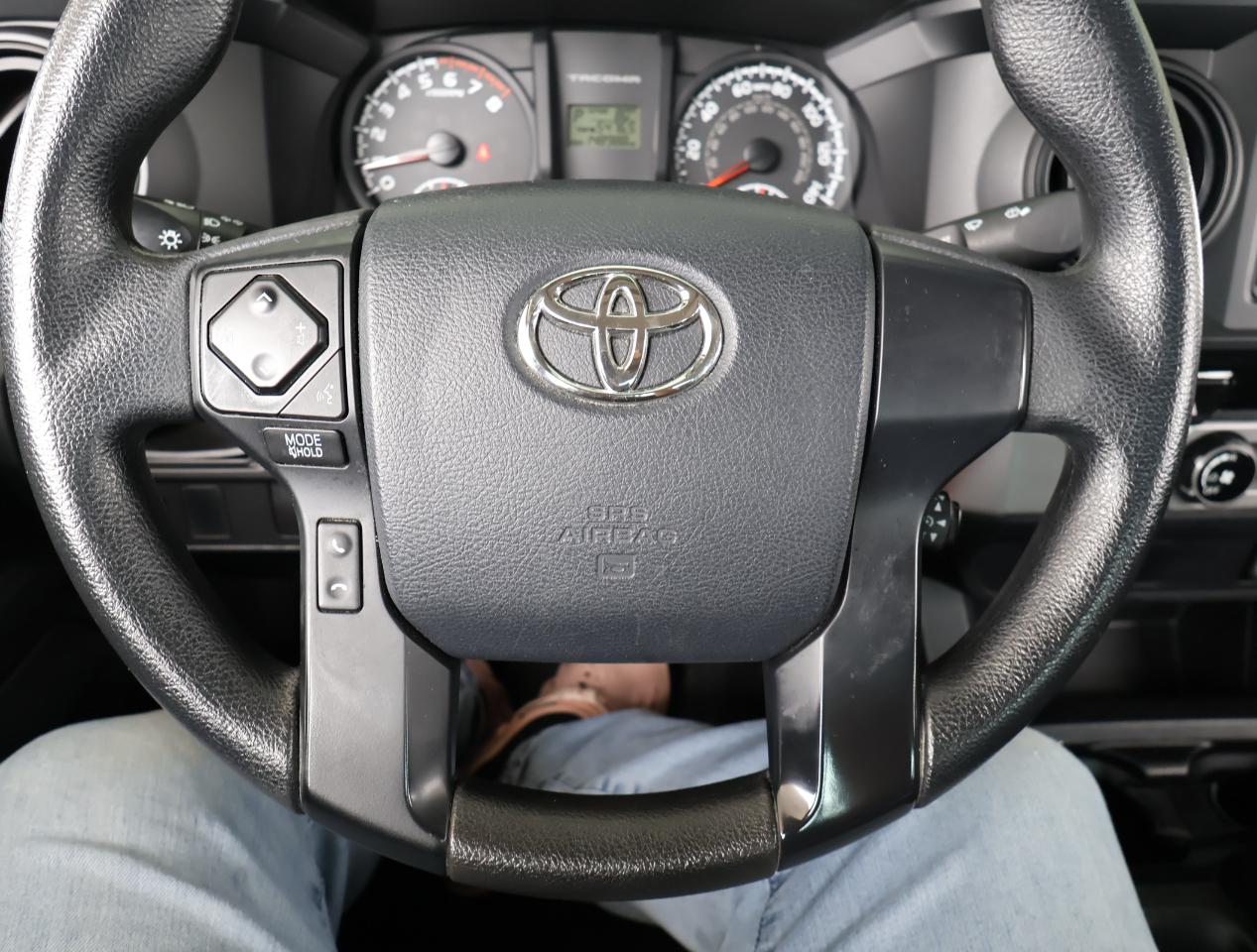 Toyota Tacoma SR Dbl Cab 2WD at 2016