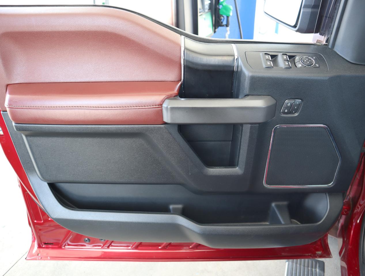 Ford F-150 Platinum SuperCrew 4WD 2019