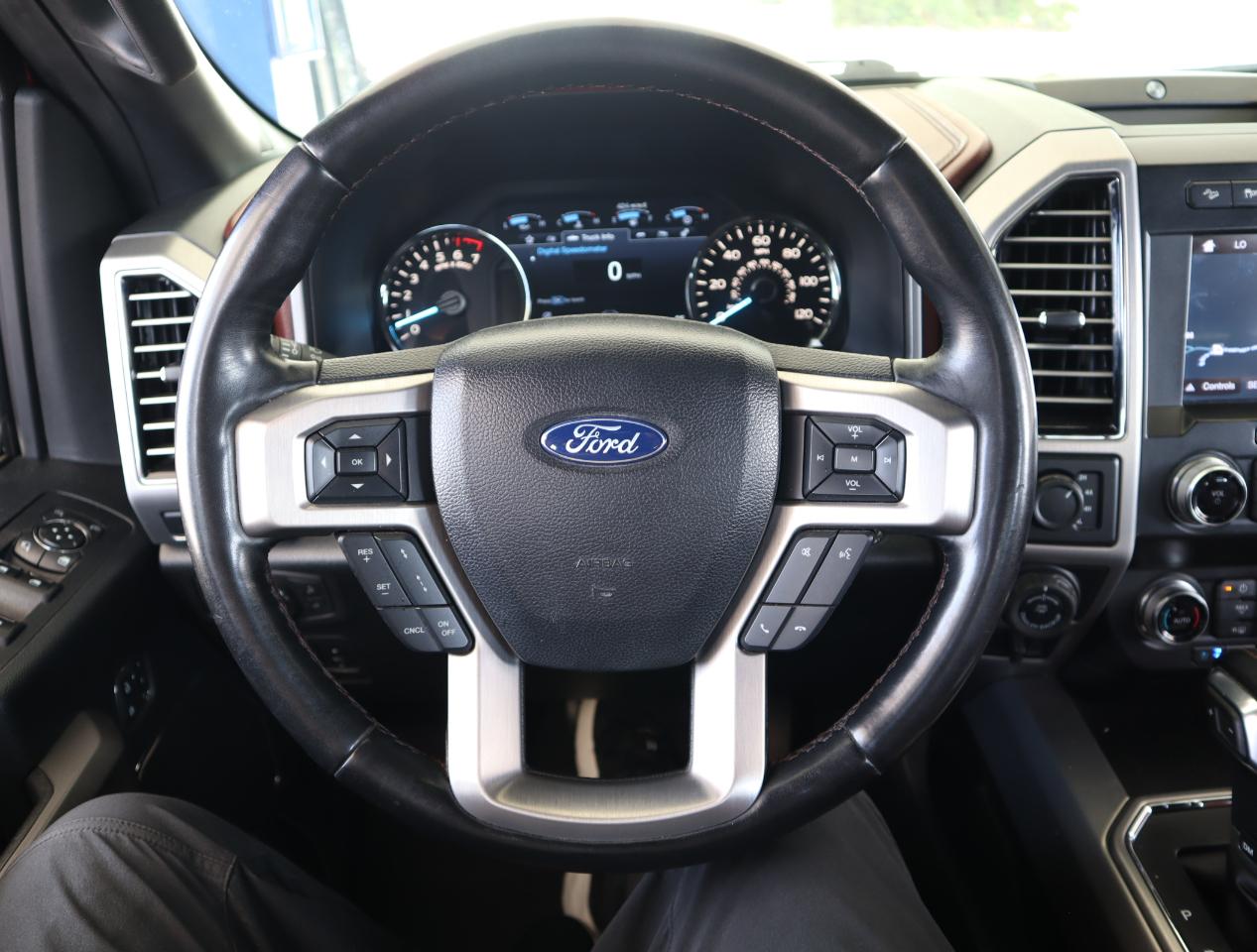 Ford F-150 Platinum SuperCrew 4WD 2019