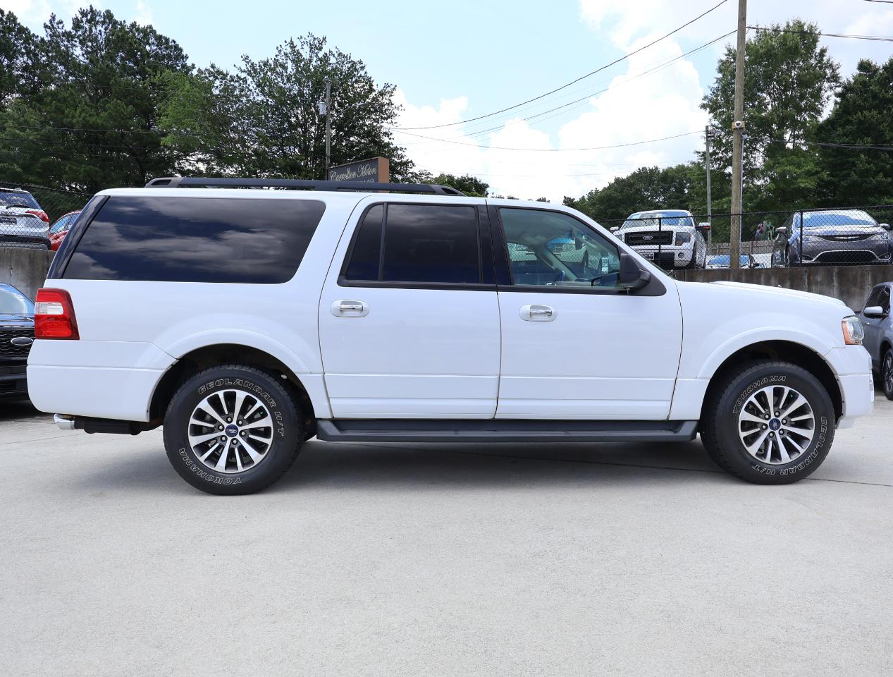 Ford Expedition EL XLT 2016