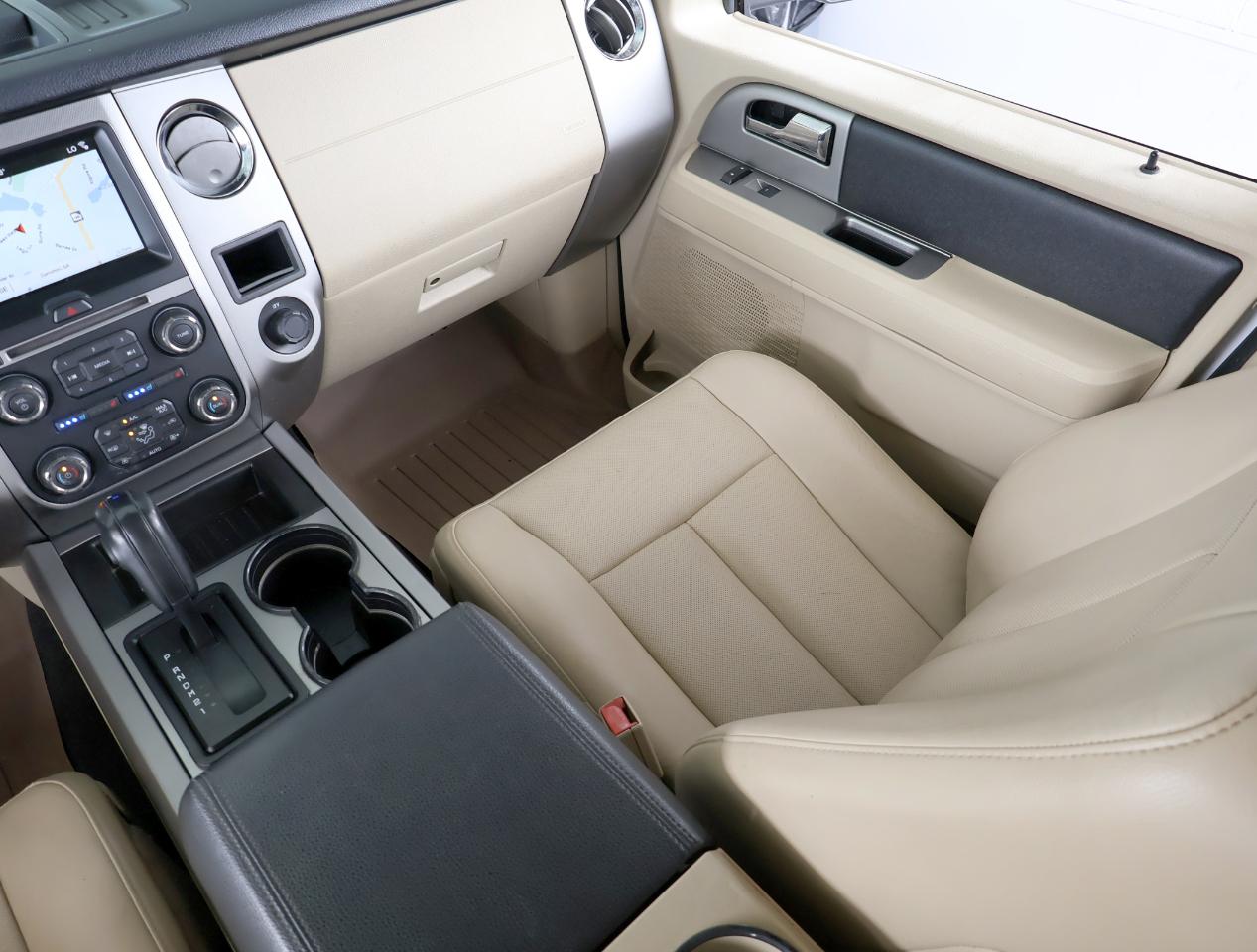Ford Expedition EL XLT 2016
