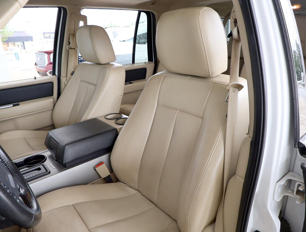 Ford Expedition EL XLT 2016