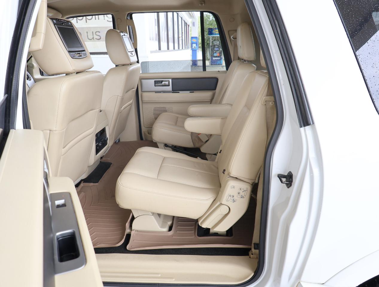 Ford Expedition EL XLT 2016