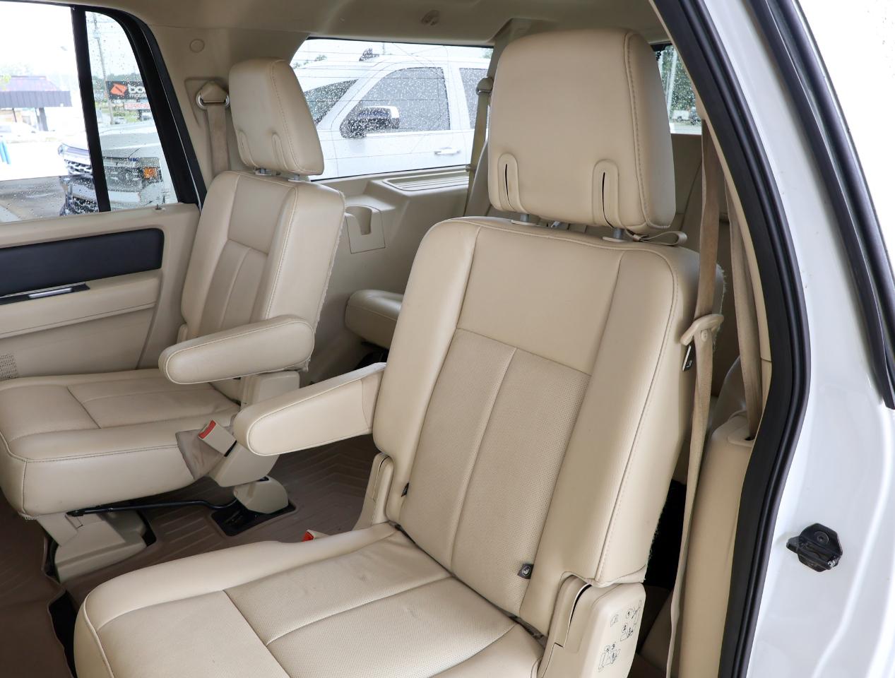 Ford Expedition EL XLT 2016