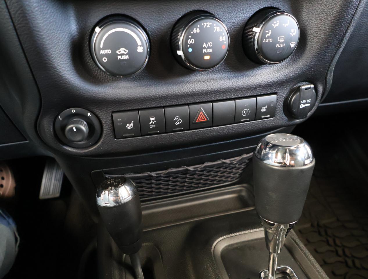 Jeep Wrangler  2017