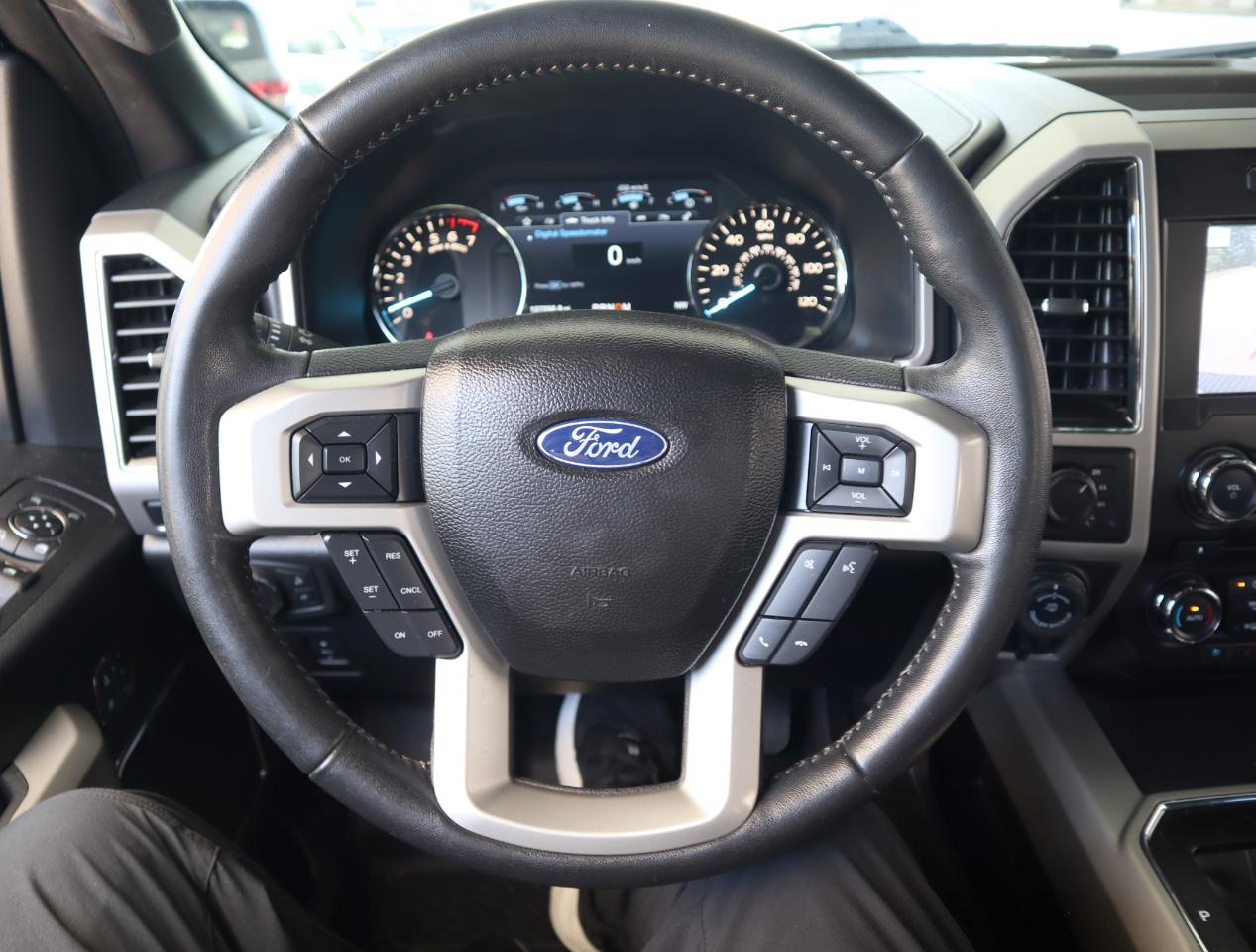 Ford F-150 Lariat SuperCrew 5.5-ft. Bed 4WD 2018