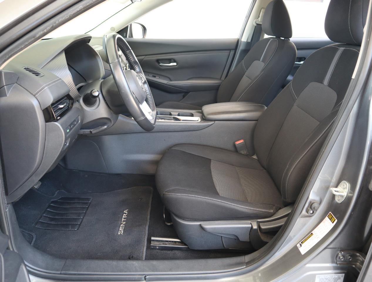 Nissan Sentra SV 2022
