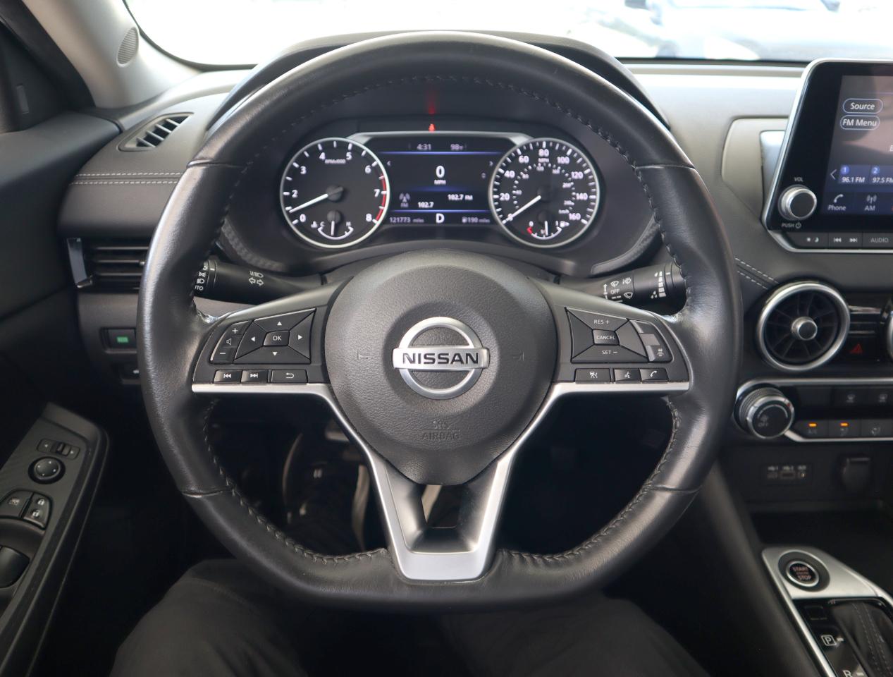 Nissan Sentra SV 2022