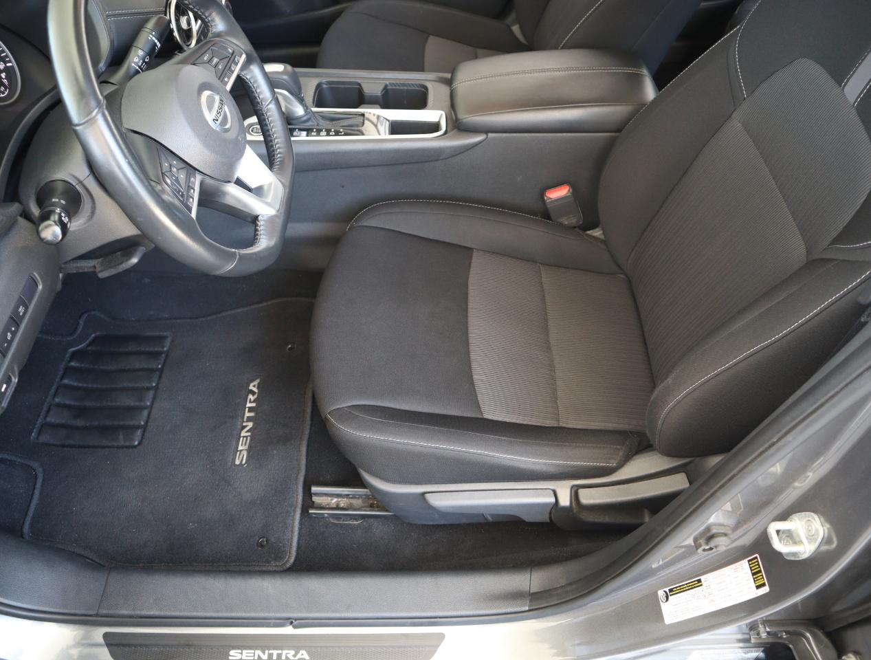 Nissan Sentra SV 2022
