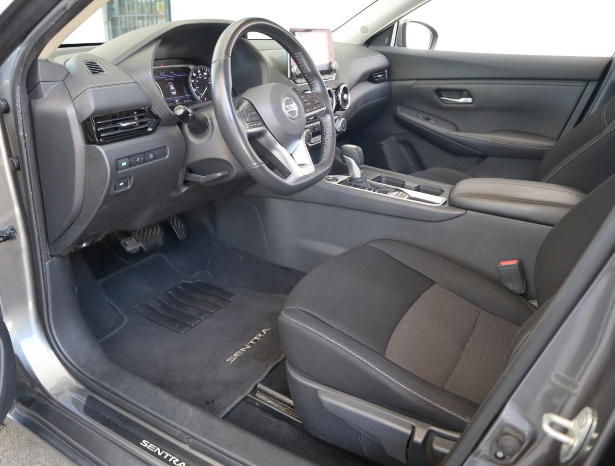 Nissan Sentra SV 2022