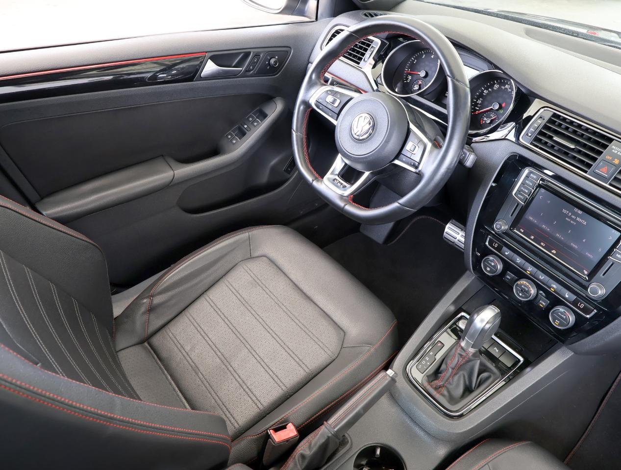 Volkswagen Jetta 2.0T GLI 2017