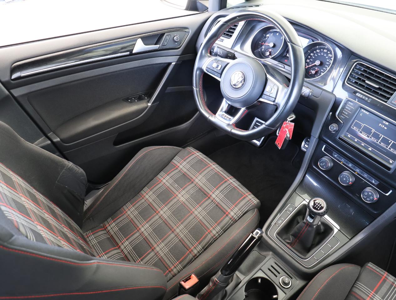 Volkswagen Golf GTI S 2017