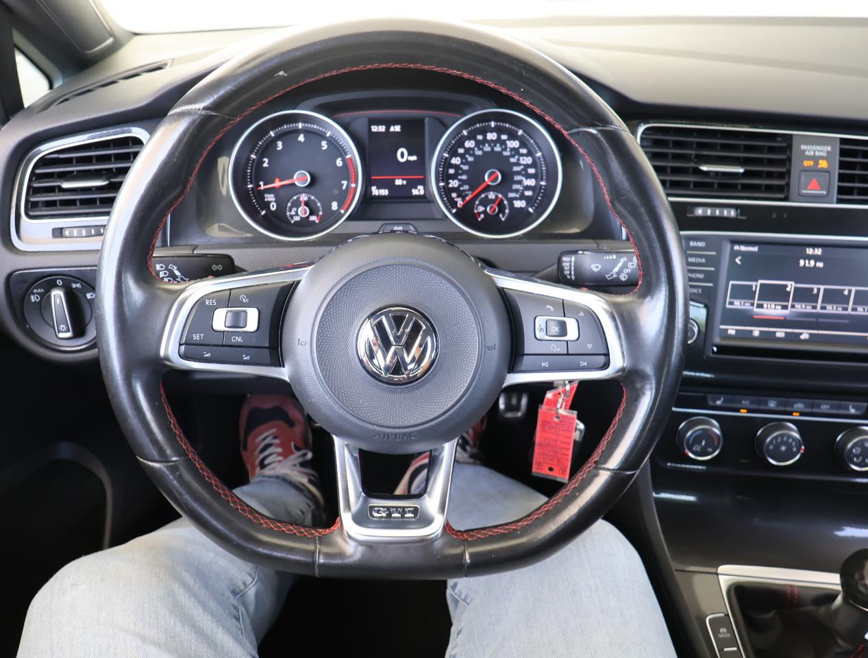 Volkswagen Golf GTI S 2017