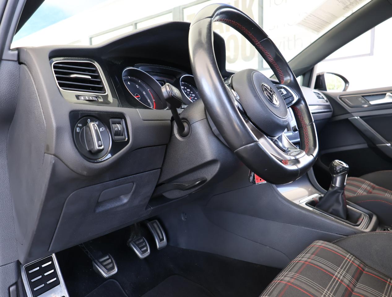 Volkswagen Golf GTI S 2017