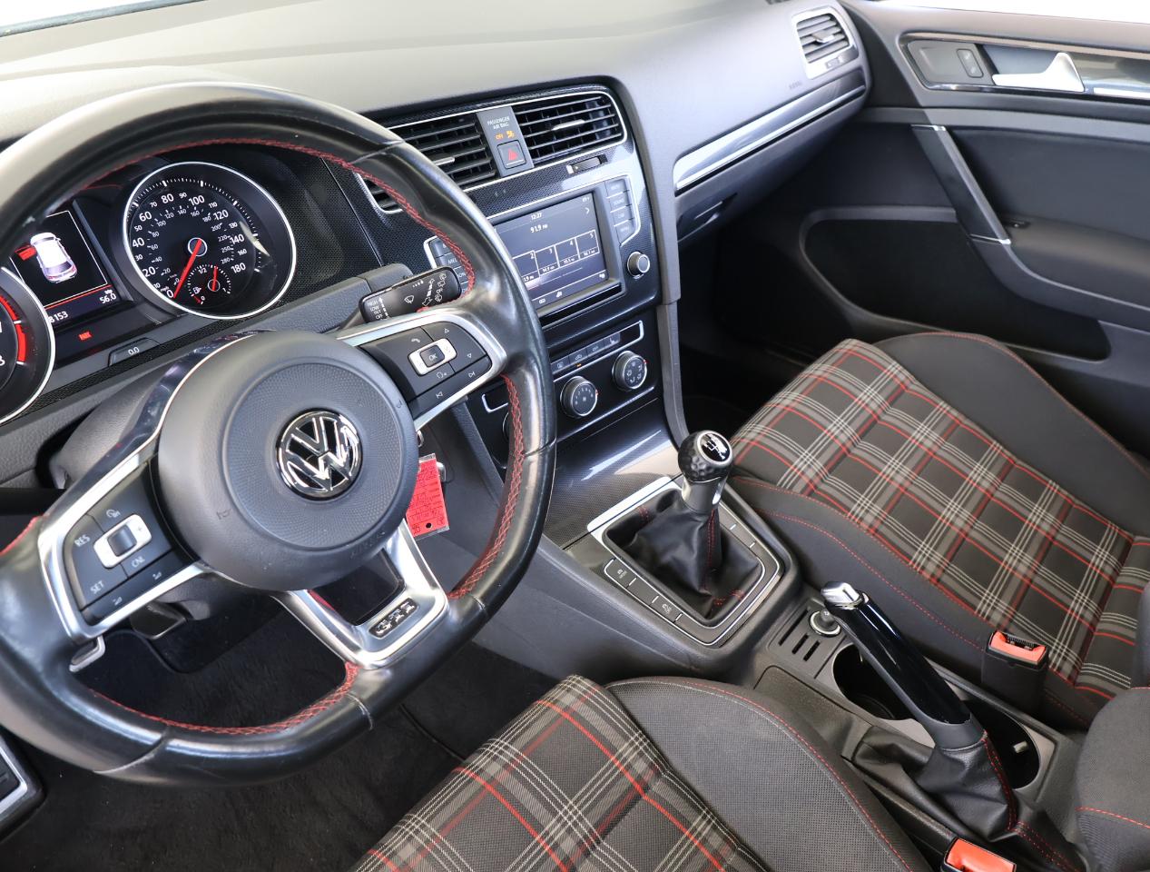 Volkswagen Golf GTI S 2017