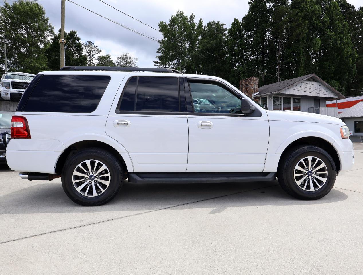 Ford Expedition XLT 2WD 2017