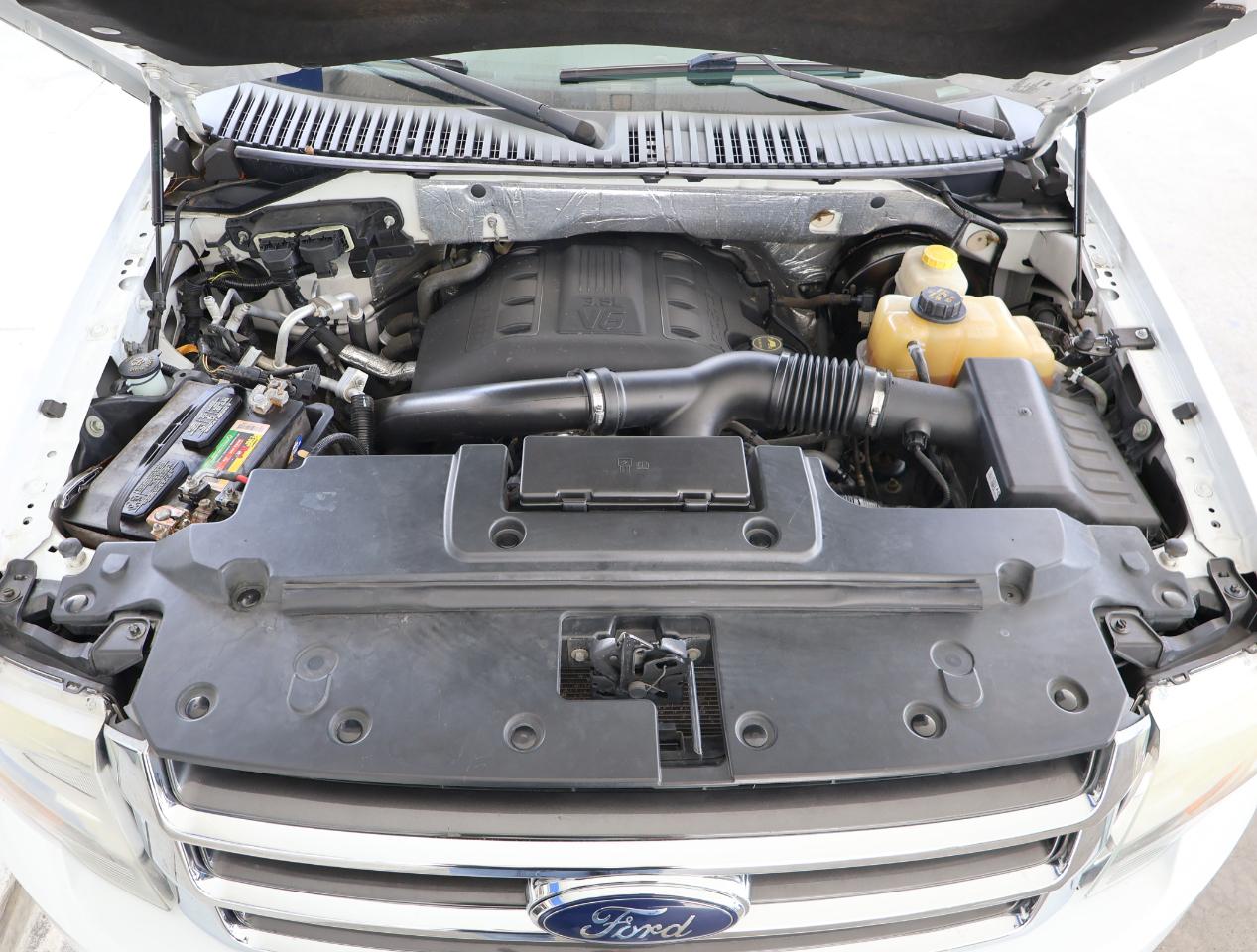 Ford Expedition XLT 2WD 2017