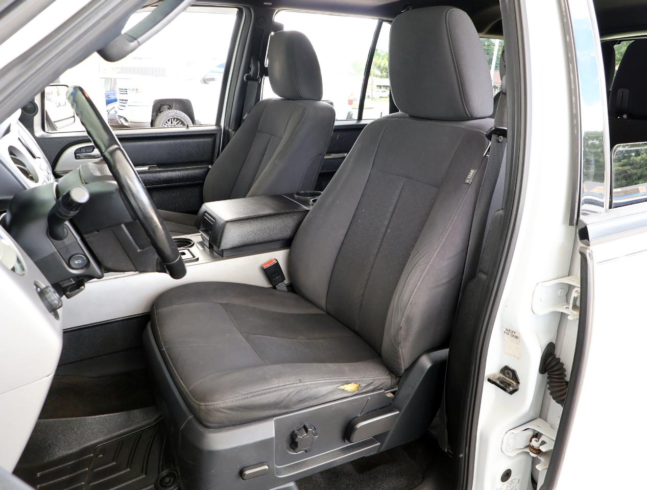 Ford Expedition XLT 2WD 2017