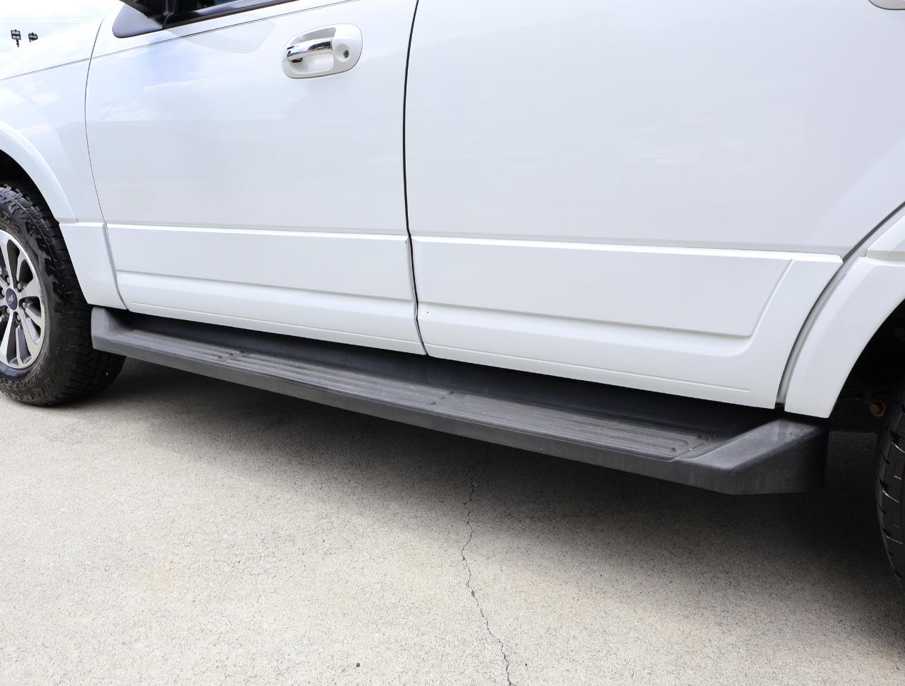 Ford Expedition XLT 2WD 2017