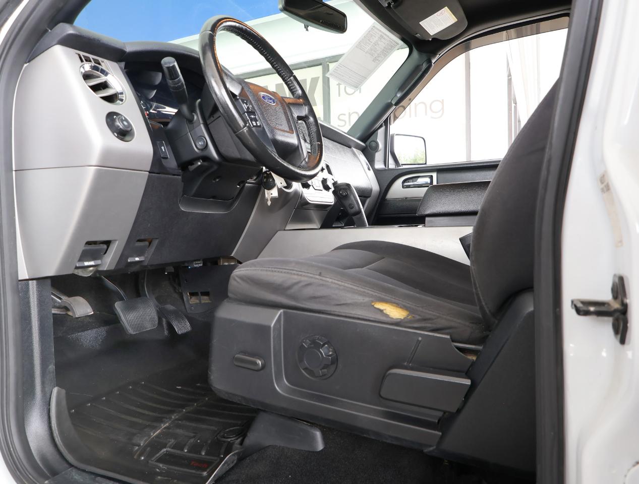 Ford Expedition XLT 2WD 2017