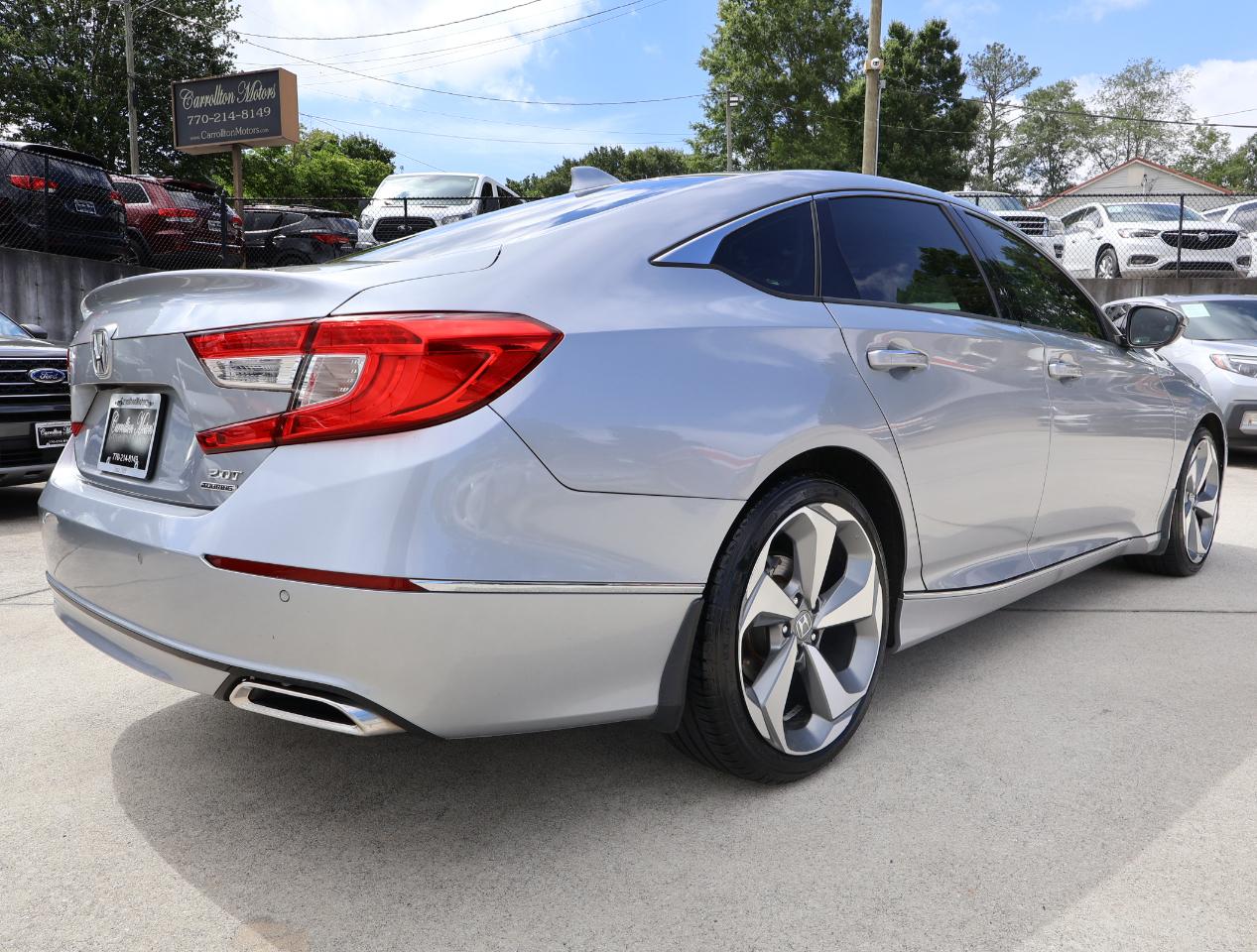 Honda Accord Touring 2.0T 2018