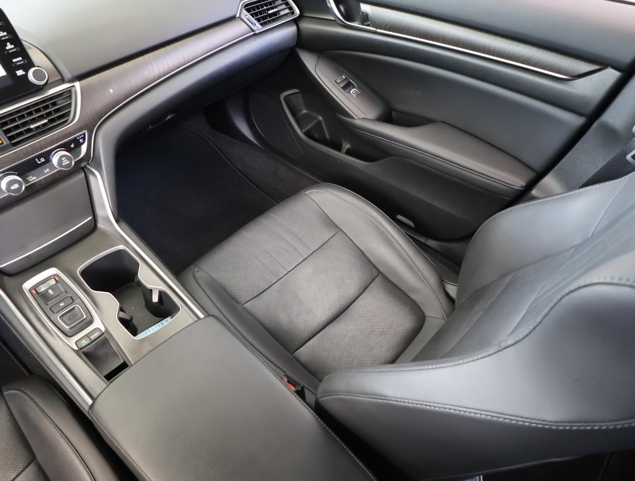 Honda Accord Touring 2.0T 2018