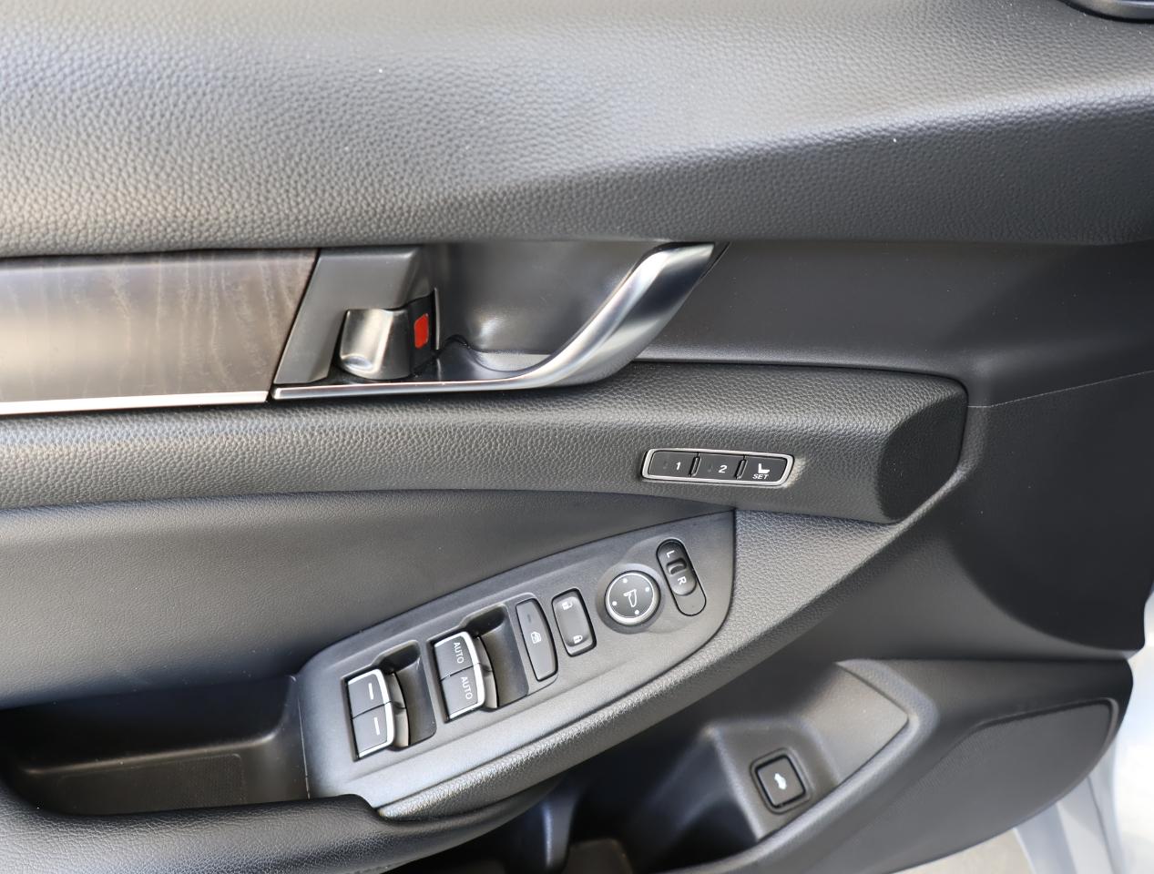 Honda Accord Touring 2.0T 2018
