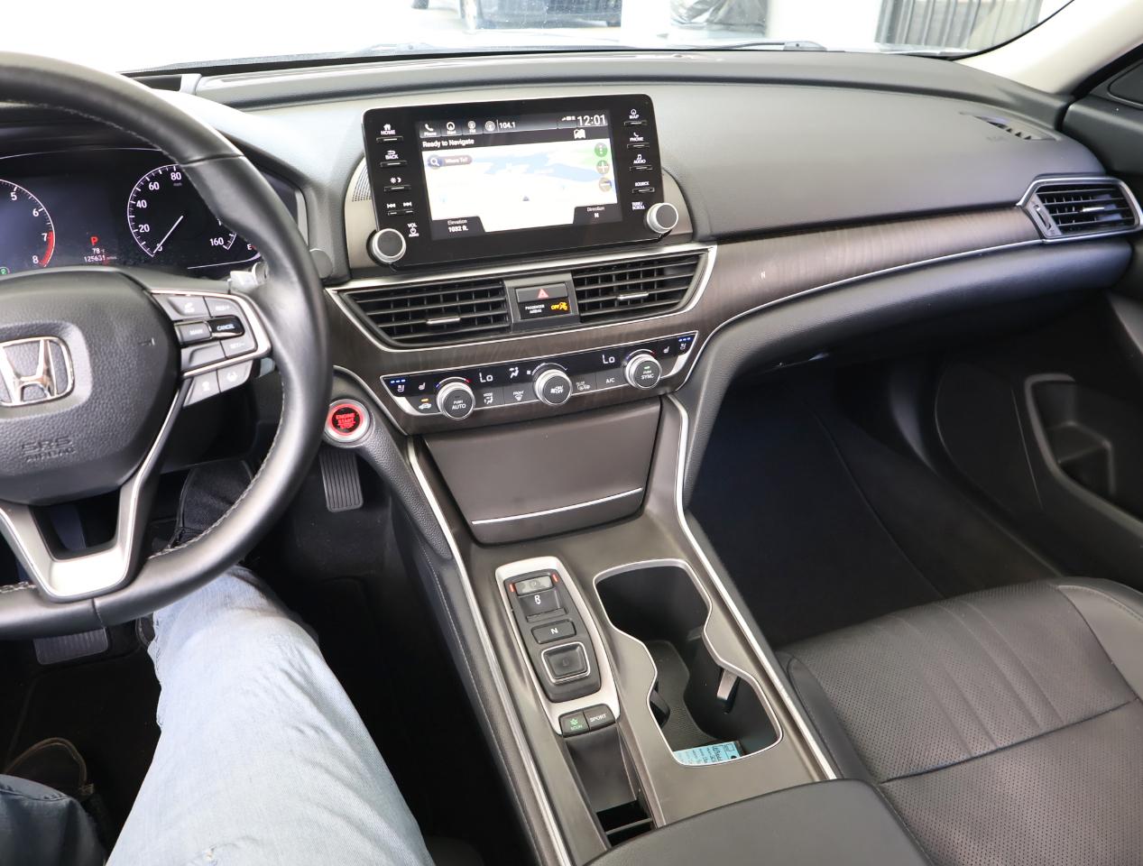 Honda Accord Touring 2.0T 2018