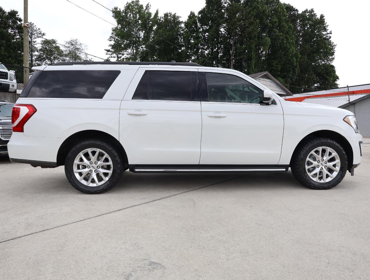 Ford Expedition MAX XLT 2021