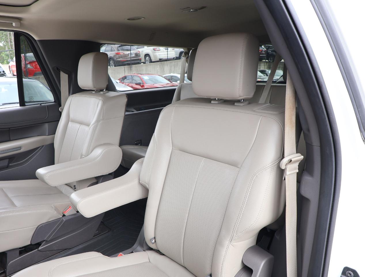 Ford Expedition MAX XLT 2021