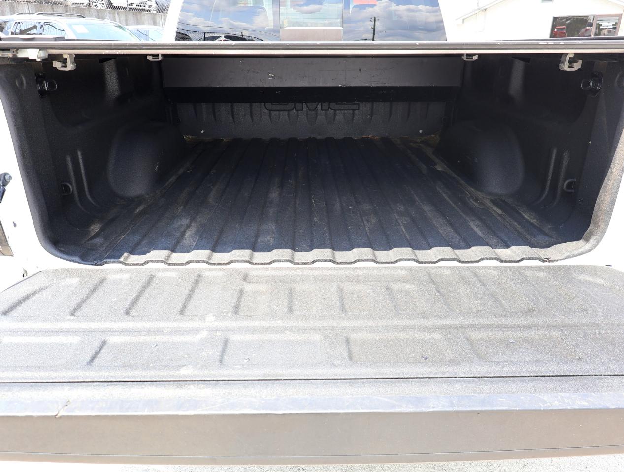 GMC Sierra 1500 SLT Crew Cab 4WD 2018