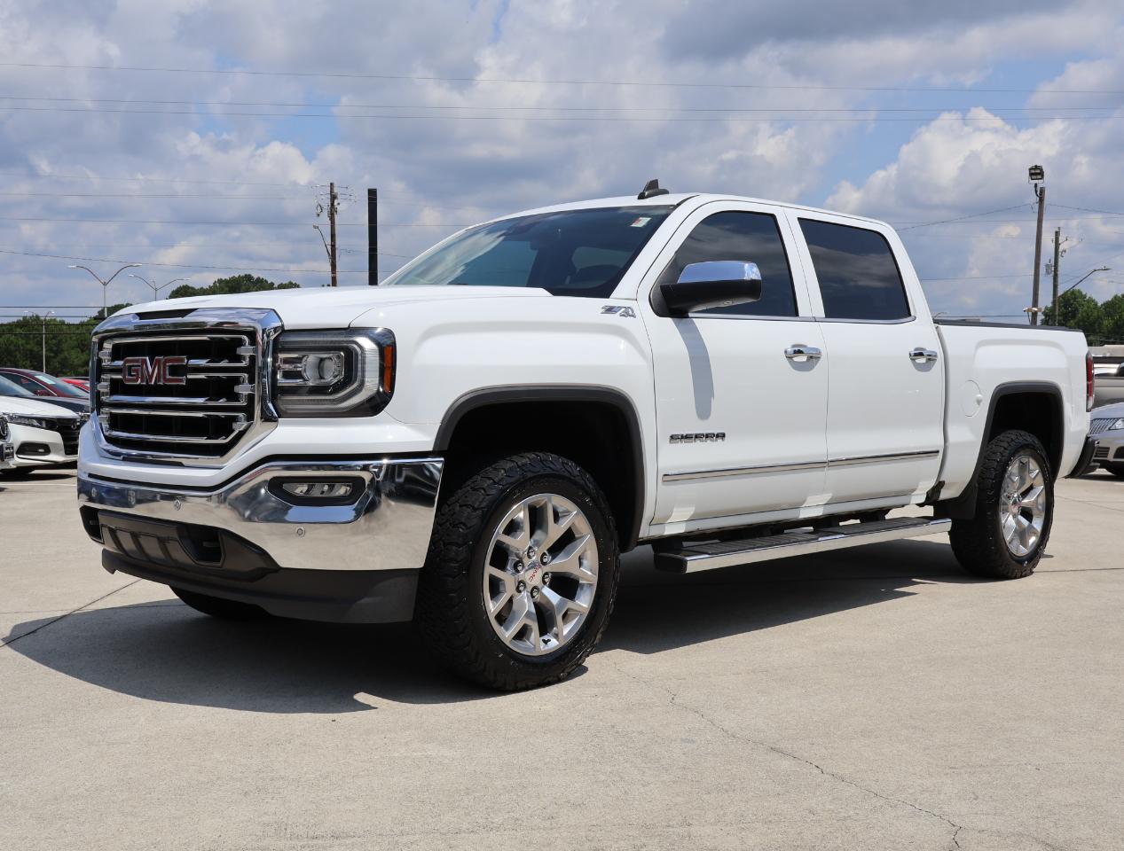 GMC Sierra 1500 SLT Crew Cab 4WD 2018