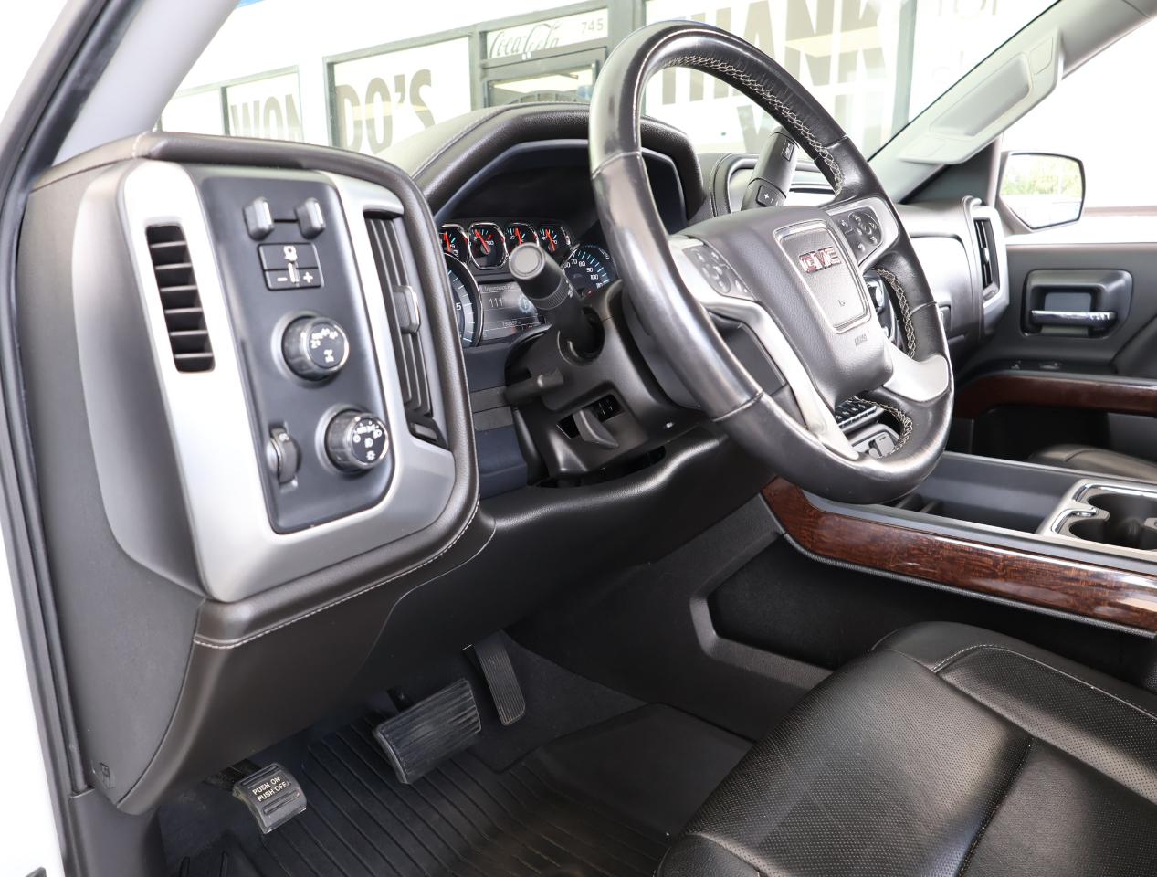 GMC Sierra 1500 SLT Crew Cab 4WD 2018