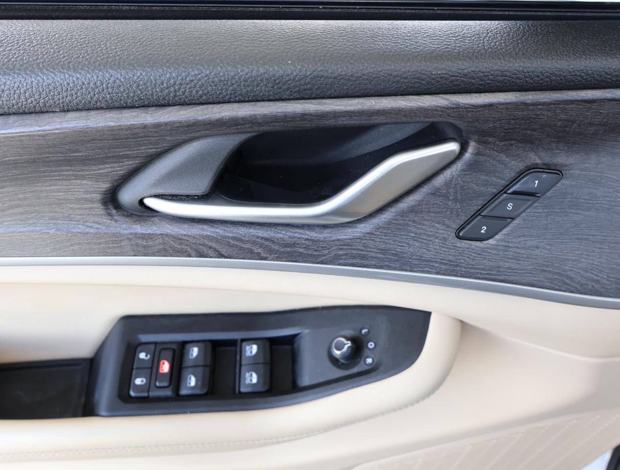 Jeep Grand Cherokee Limited 4WD 2023