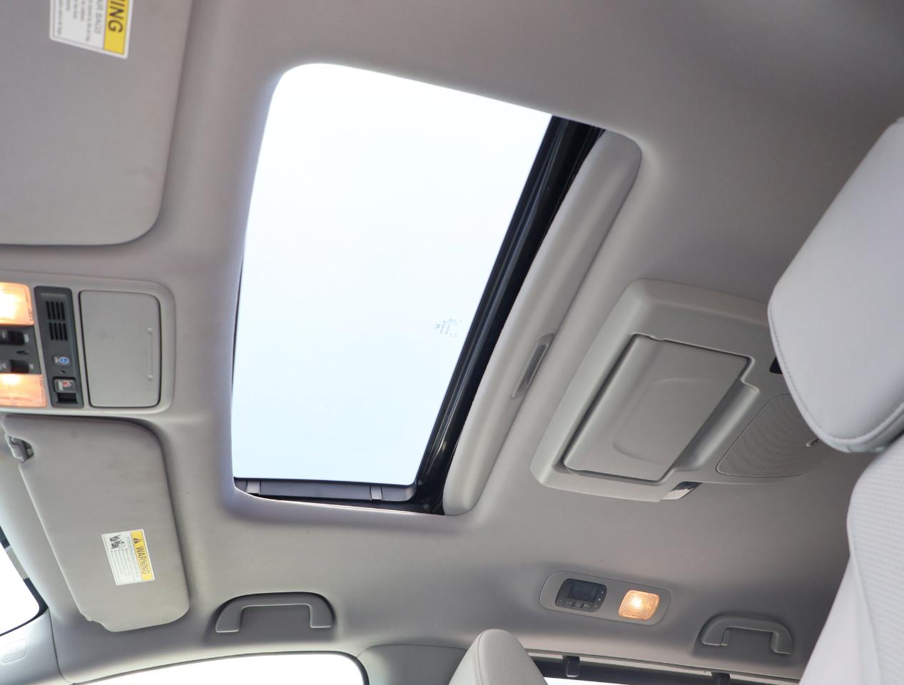 Honda Odyssey Elite 2019