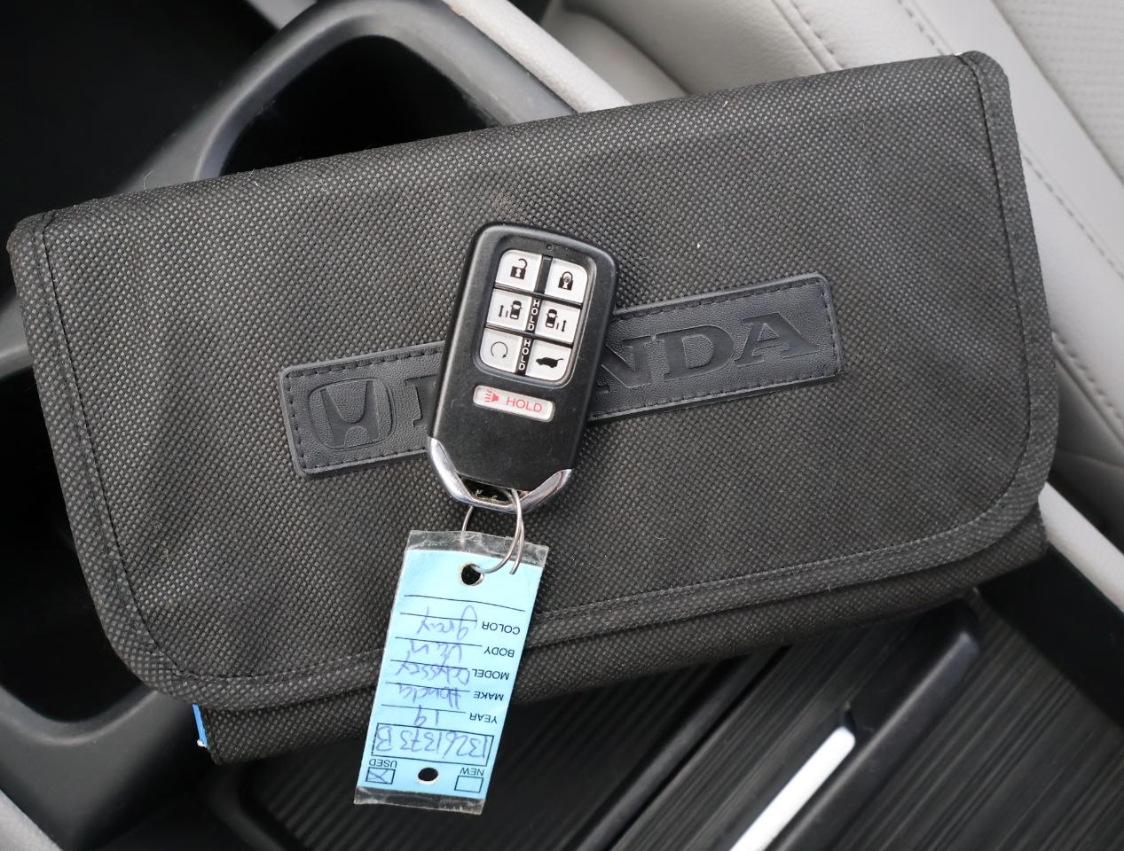 Honda Odyssey Elite 2019