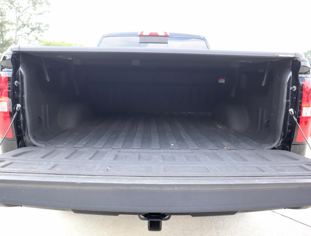 GMC Sierra 1500 Denali Crew Cab Short Box 2WD 2015