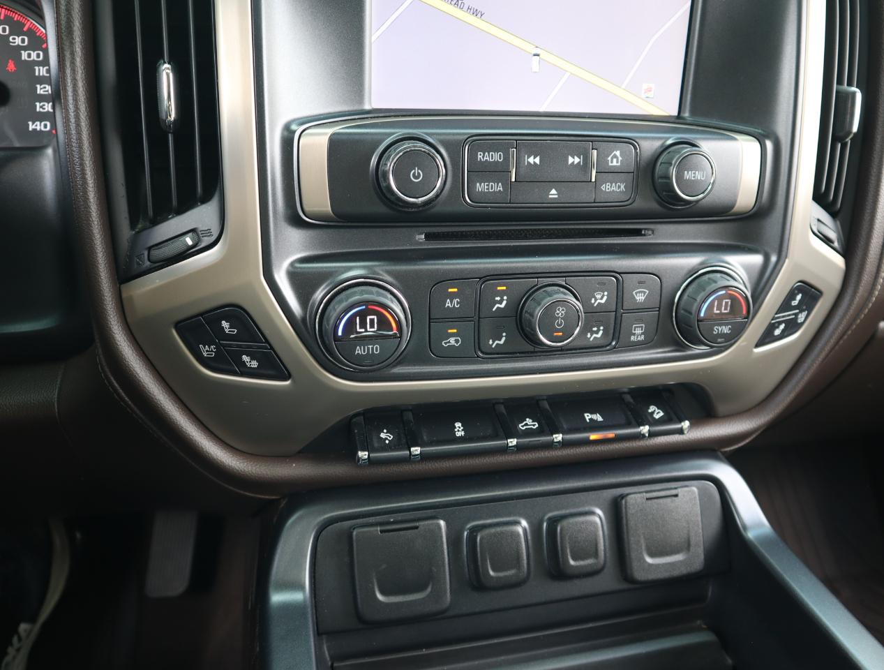 GMC Sierra 1500 Denali Crew Cab Short Box 2WD 2015