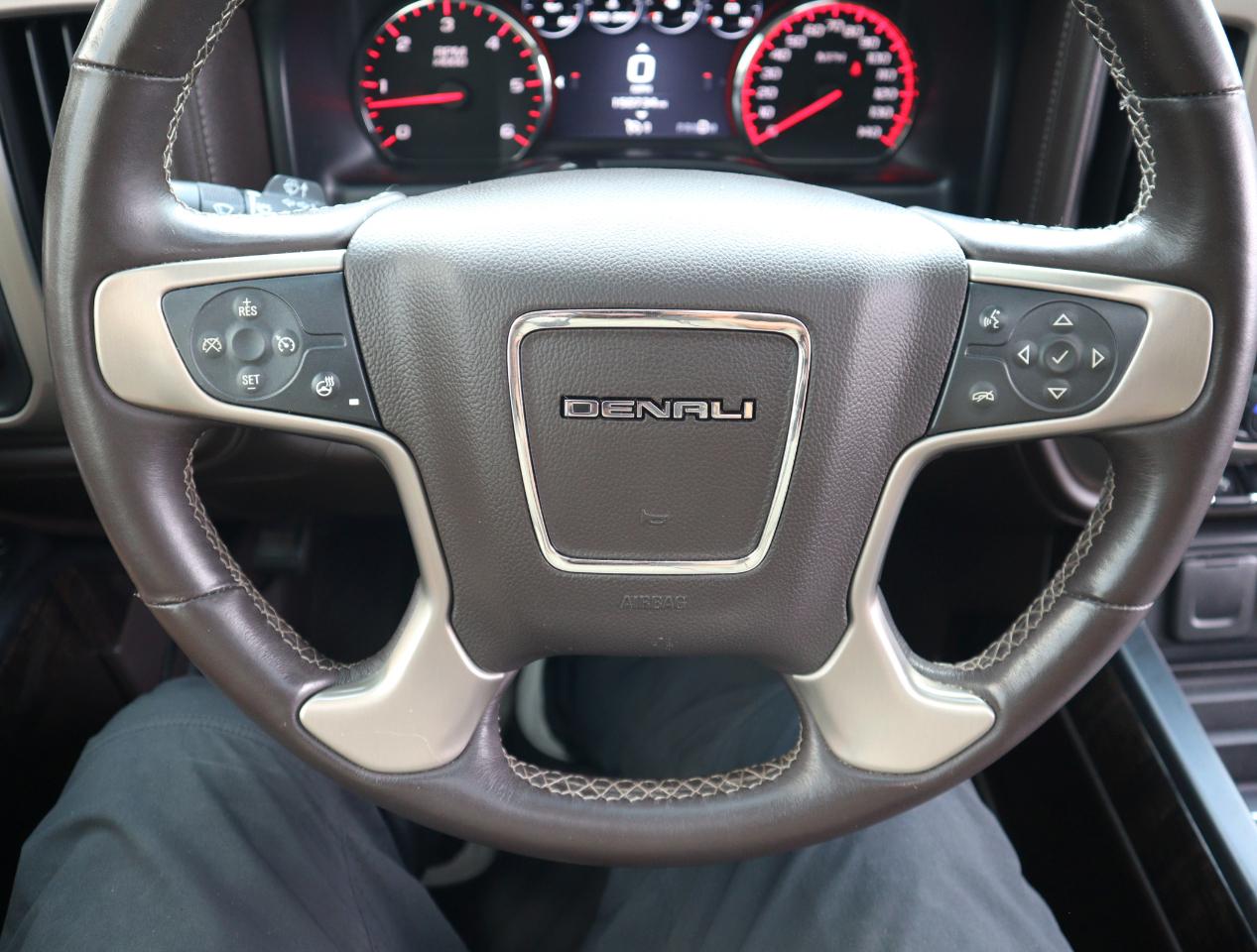 GMC Sierra 1500 Denali Crew Cab Short Box 2WD 2015
