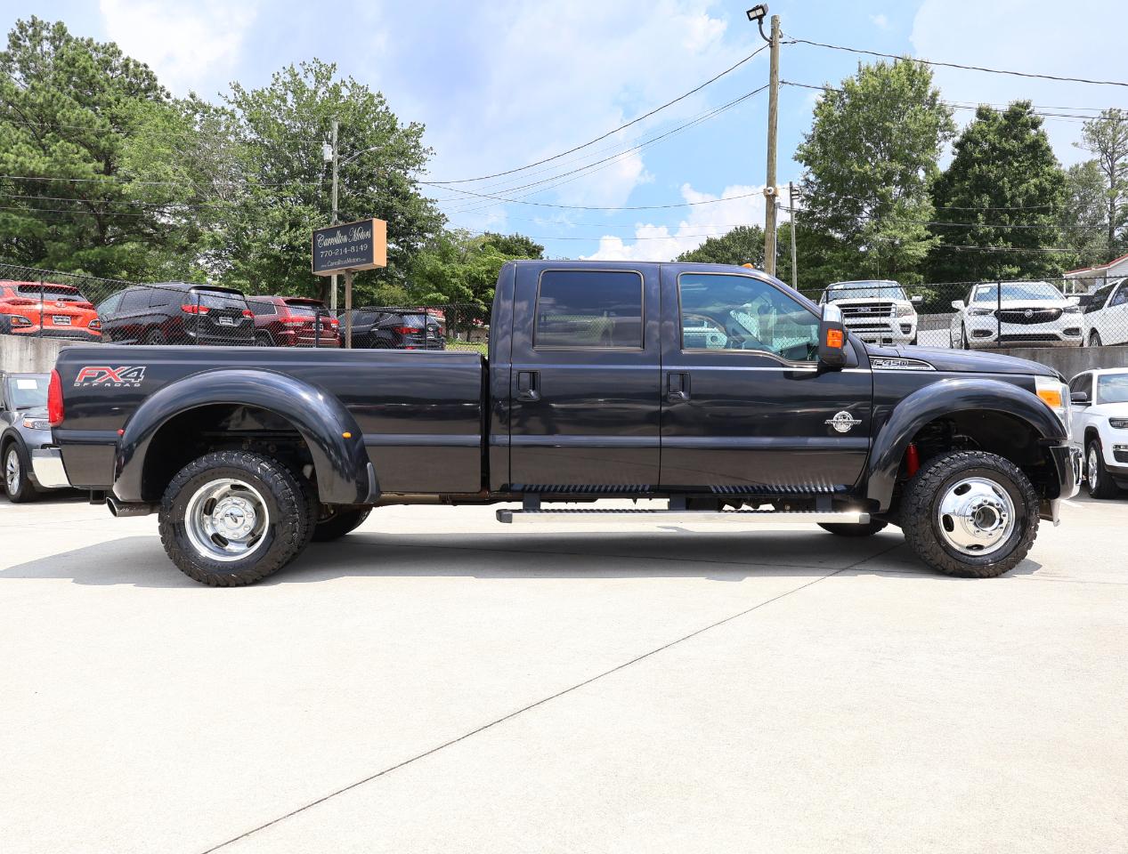 Ford F-450 SD Lariat Crew Cab 4WD DRW 2012