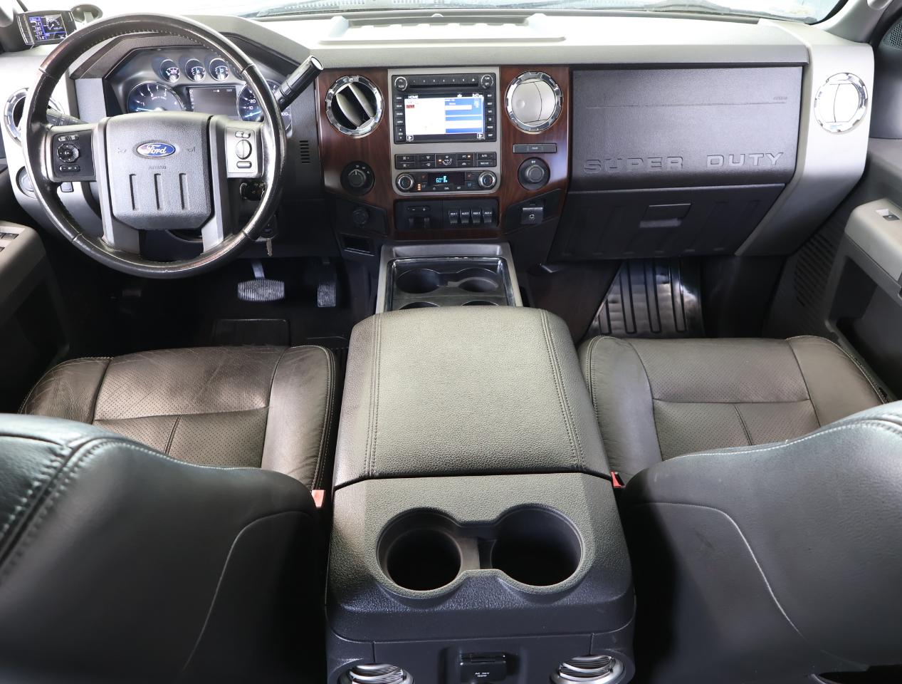 Ford F-450 SD Lariat Crew Cab 4WD DRW 2012