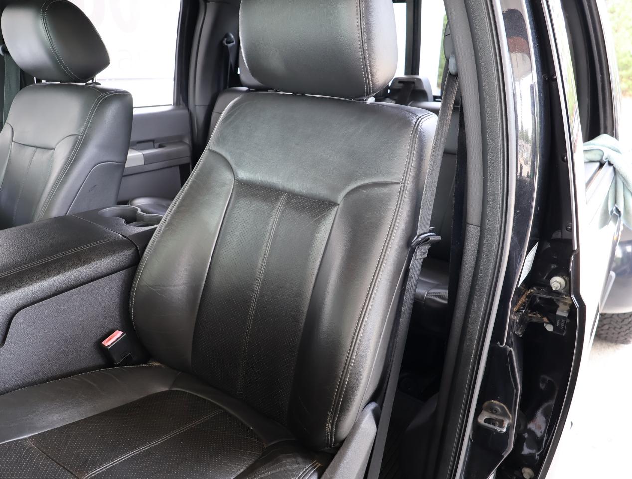 Ford F-450 SD Lariat Crew Cab 4WD DRW 2012