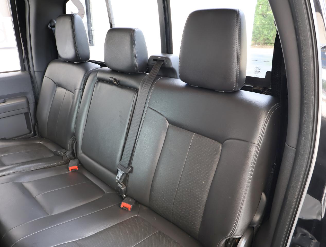 Ford F-450 SD Lariat Crew Cab 4WD DRW 2012