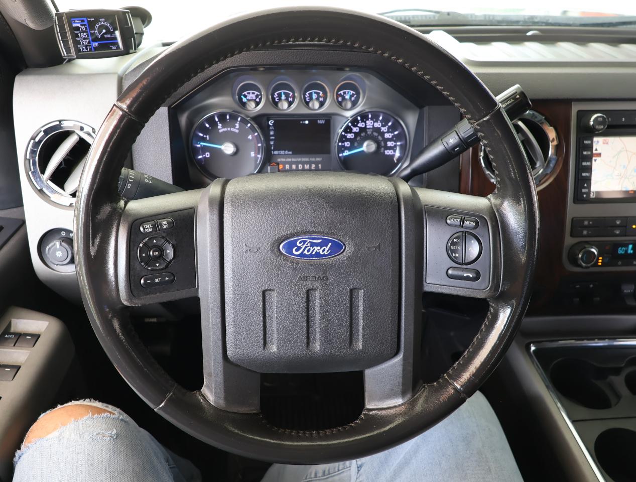 Ford F-450 SD Lariat Crew Cab 4WD DRW 2012