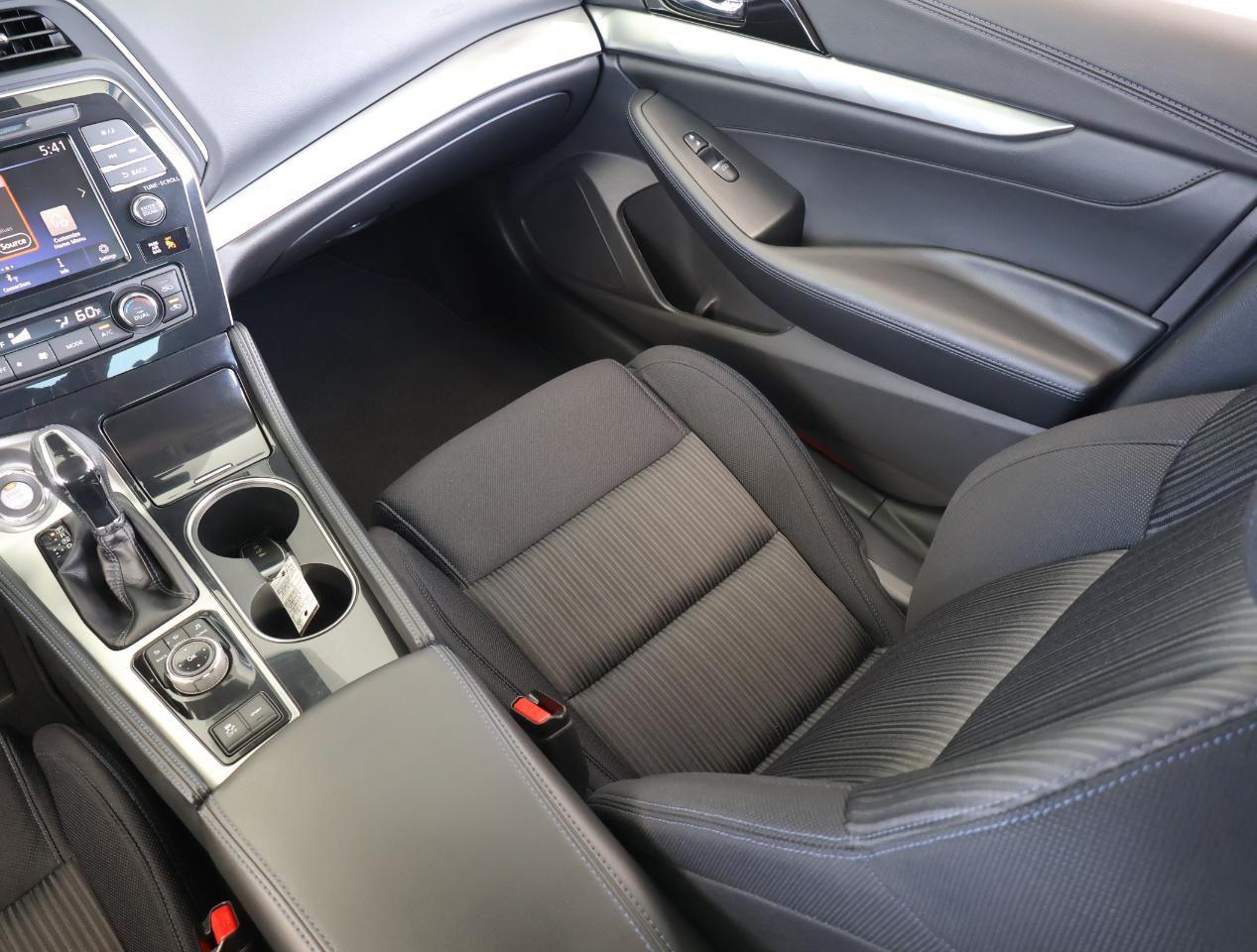 Nissan Maxima 3.5 S 2020